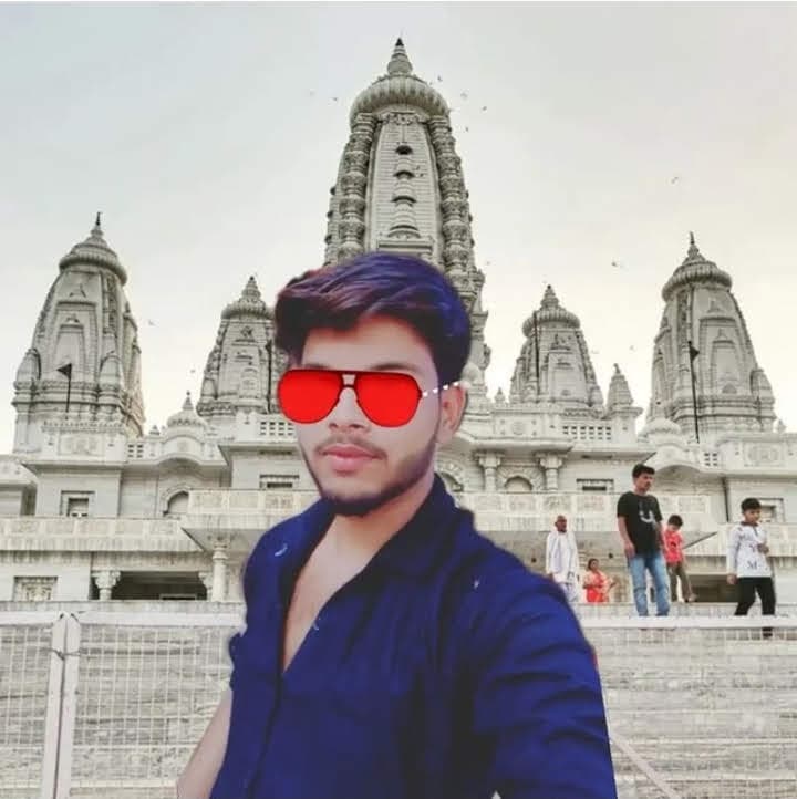 Portrait of Avinash Shrivastav